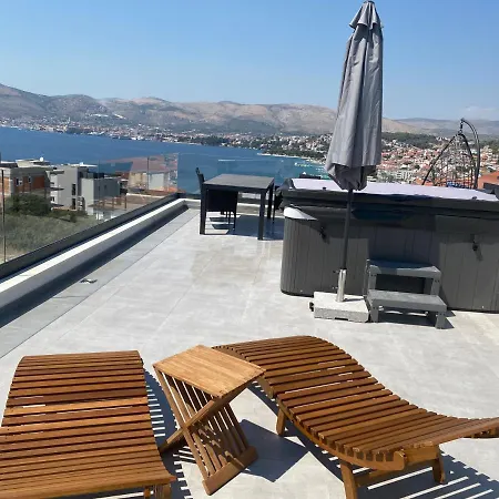 Penthouse Maus Apartment Trogir Exterior photo