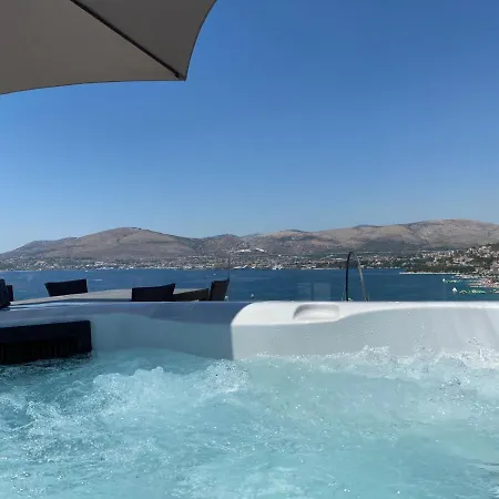 Penthouse Maus Apartment Trogir Exterior photo